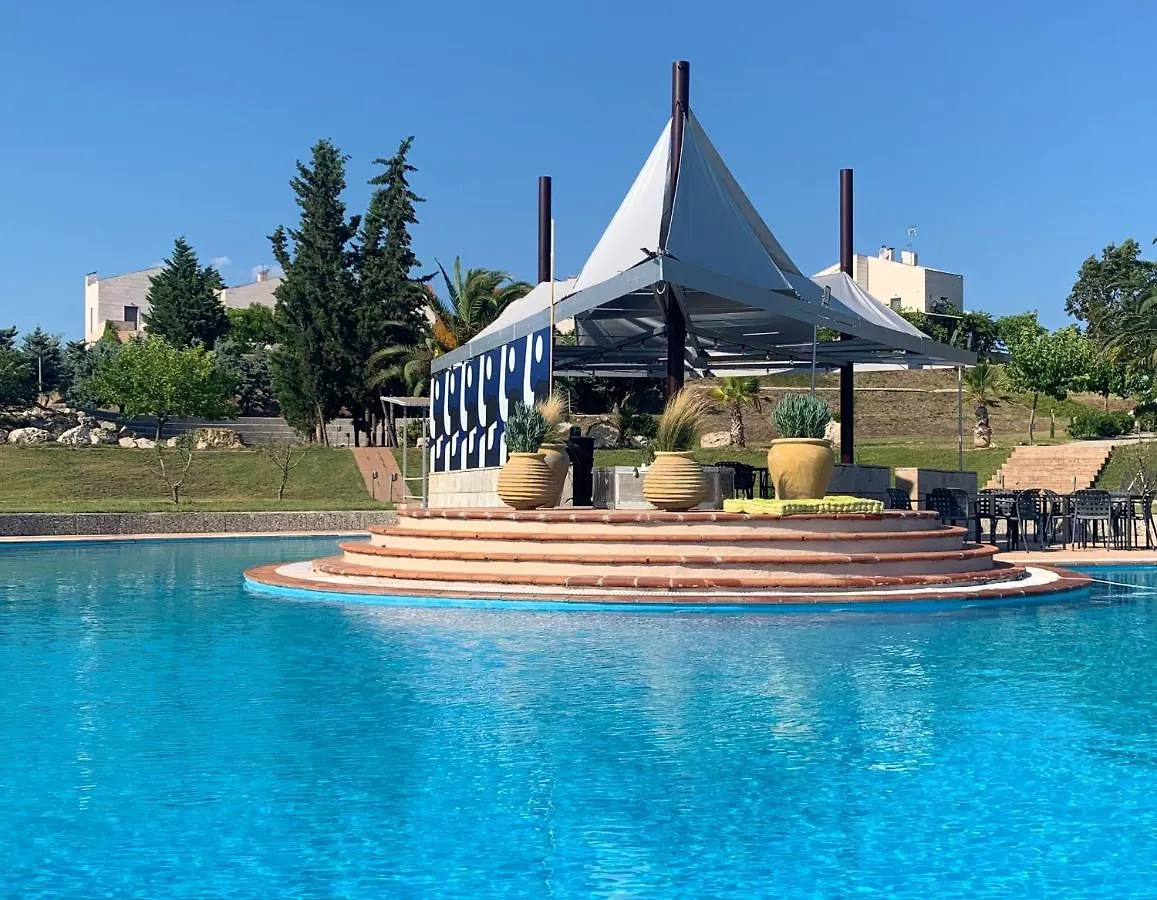 Village Club 27 location